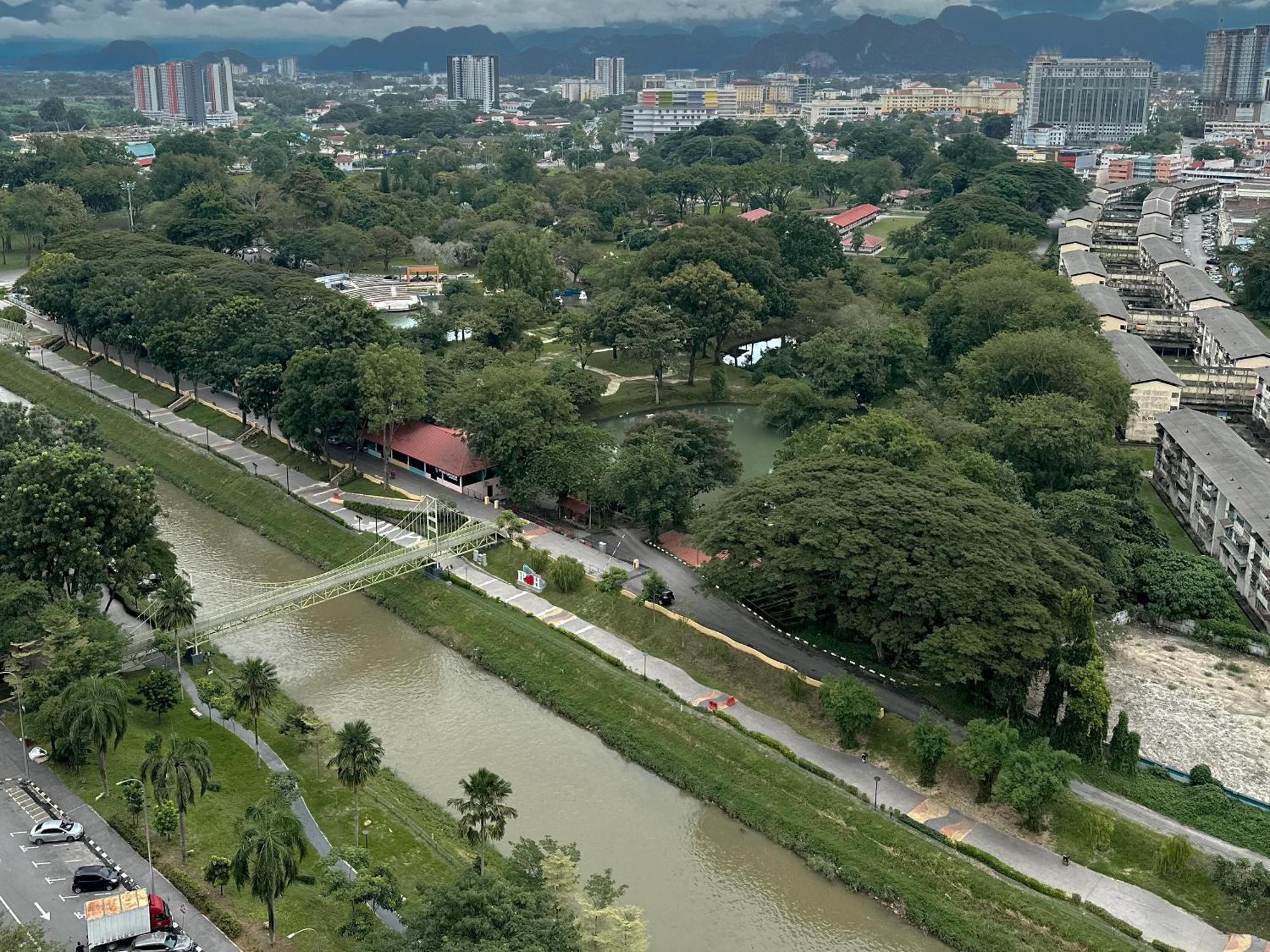 Kinta Riverfront Hotel & Suites Ipoh Exterior foto